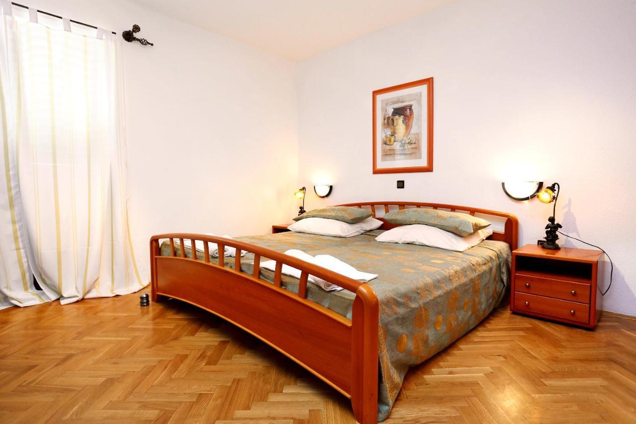 Apartments And Rooms With Parking Space Duce, Omis - 10303 Ngoại thất bức ảnh